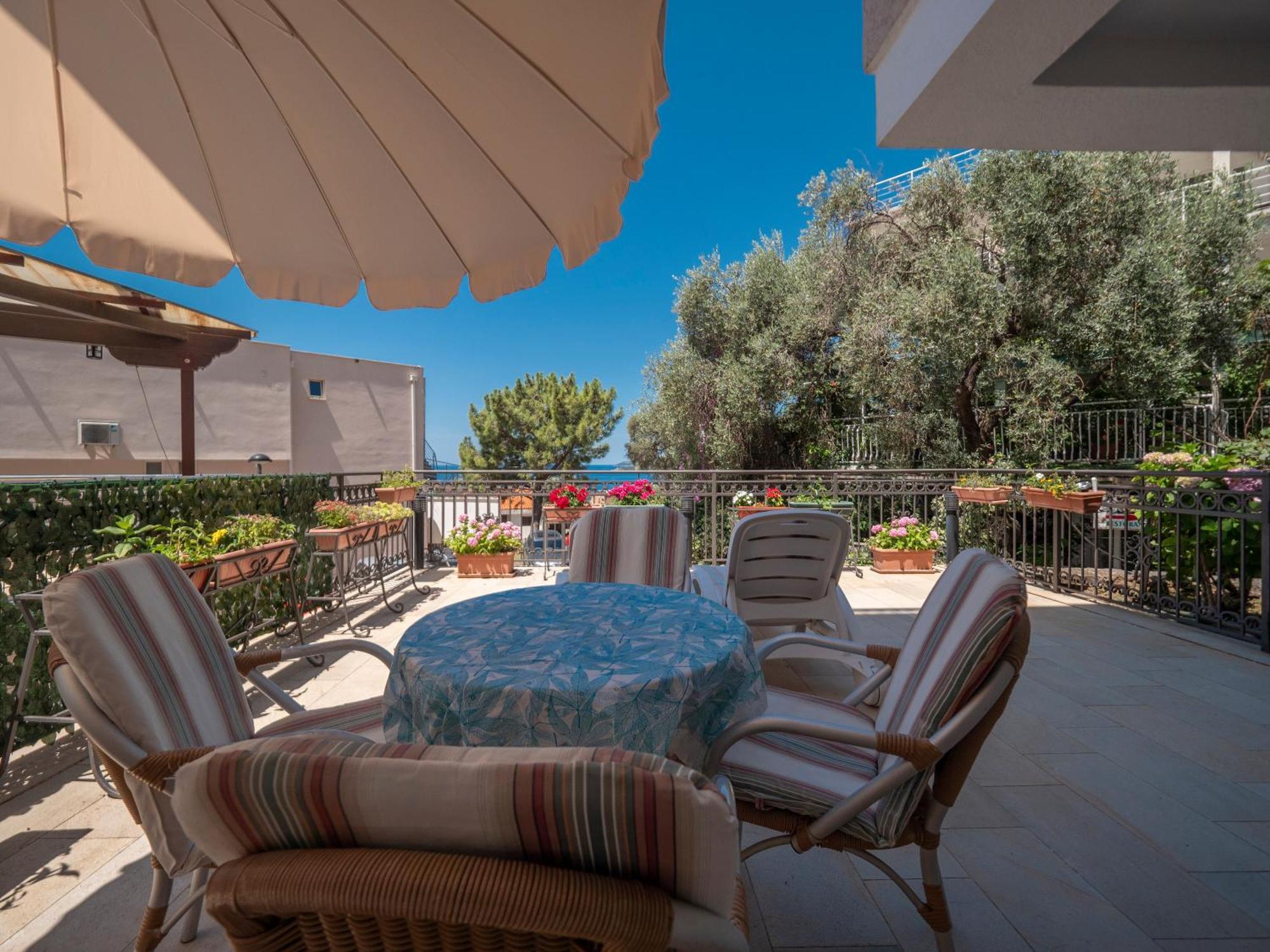Apartments Marina Sveti Stefan Kültér fotó